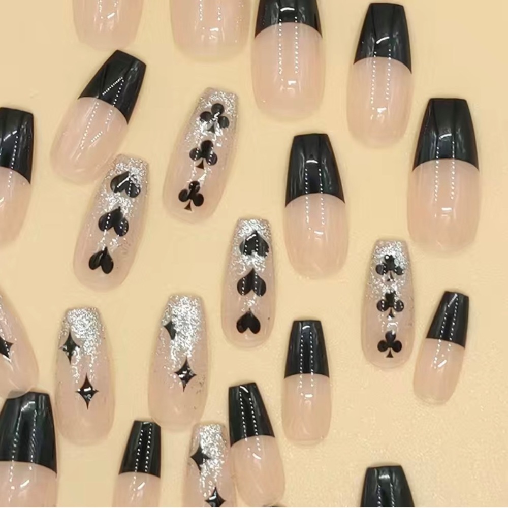 🍒🍒 Hearts, Clubs & Diamonds Press On Nails